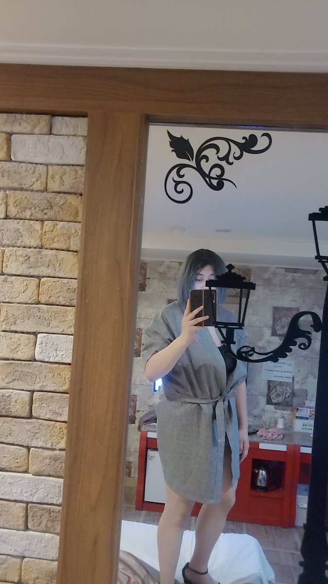 cd23244272's tweet photo. 구형 폴드 ㅂㅇㅂㅇ...
#섹트 #시디만남 #바텀 #crossdresser #걸레녀 #후장 https://t.co/VVkt7cvgON