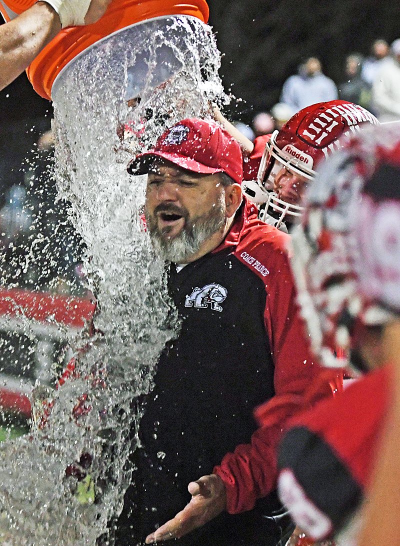 PressProsMag's tweet photo. Milton-Union Wins TRC Title Behind ‘Dog-Gone Good D https://t.co/RDcFdwkDX6 https://t.co/H7wkbLftRb
