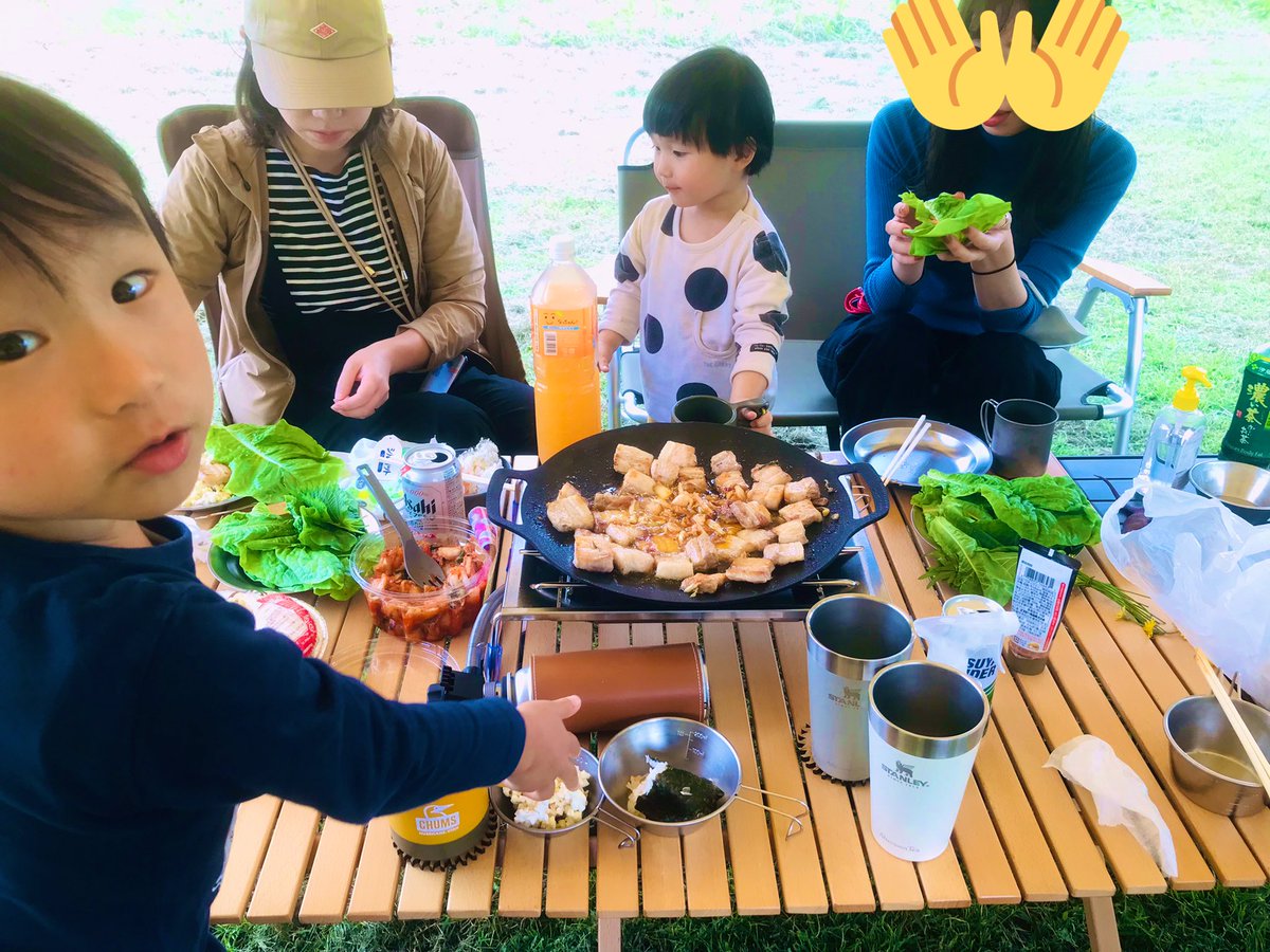 rn307823302's tweet photo. 今週もデイキャン！！
今日はサムギョプサルをしました✨サムギョプサル本間めちゃ美味😊そして再来週は友達と泊まりキャンプ！楽しみすぎる😁いや〜キャンプ最高かよ笑 https://t.co/ntAKEUZTNe