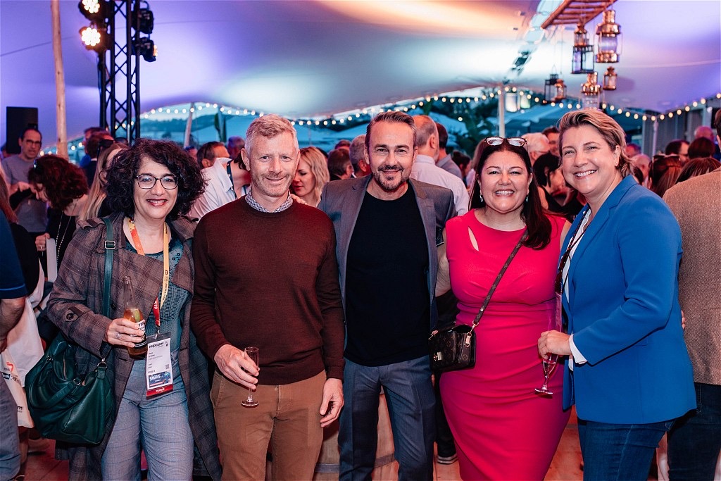 SLR_Productions's tweet photo. ZDF STUDIOS Sundowner Party, MIPCOM 2022 - Cannes, France: ZDF Studios’ VP Junior, Arne Lohmann, said: “We are delighted to be able to add a sequel of Space Nova to our catalogue of children’s programming." https://t.co/FqBfdxWG2L https://t.co/gGSTKcgJp3