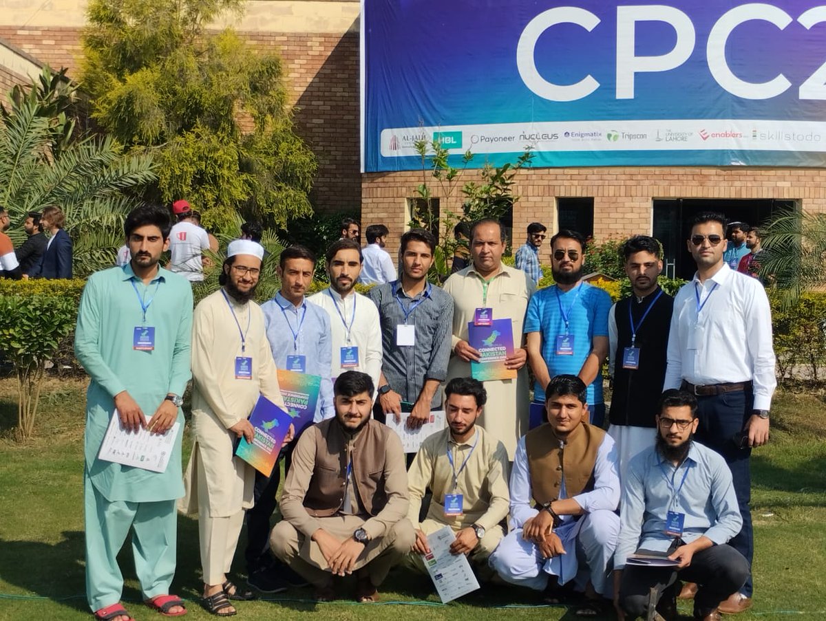 JamilAnwarAb's tweet photo. #UniversityofMalakand
Day-2 of Connected Pakistan Conference,2022 at University of South Asia University,Lahore w.e.f 21-23rd October,2022. The Students & Faculty Members of University of Malakand graced the event.
#ConnectedPakistanConference
#CPC2022 #Lahore https://t.co/KDy0vjjcxM
