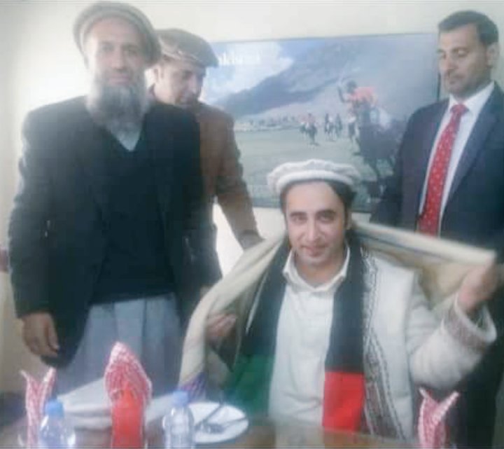 ZobiaTeam's tweet photo. وفاقی وزیر خارجہ چیرمین پیپلزپارٹی بلاول بھٹو صاحب کا انتھک محنت اور کاوشوں سے 2018 سے گزشتہ دو روزہ جاری اجلاس کے بعد پہلی دفعہ ایف اے ٹی ایف کے گہرے لسٹ سے خارج ۔ سلام ھے چیرمین بلاول صاحب کا قائدانہ صلاحیتوں کو 
@MaryamNSharif 
@BBhuttoZardari https://t.co/sdZmm5alsQ