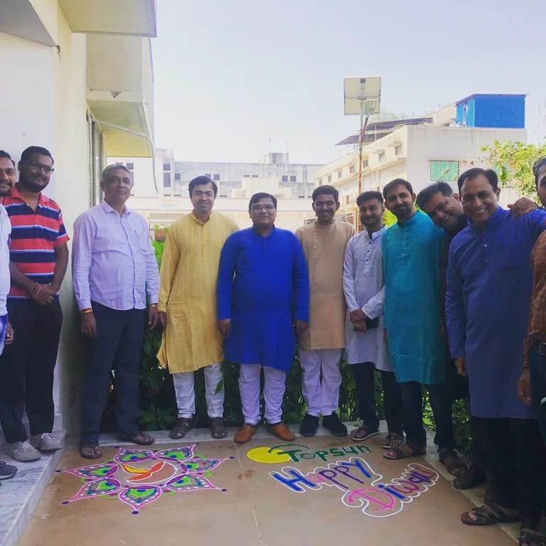 TopsunL's tweet photo. May the lamps of Diwali brighten your life and Rangoli add more hues to your life. Have a Happy Diwali!
For More Information Contact us: 
Mail US: sales@topsunenergy.com
For More info: https://t.co/kWKR3TII8W
#happydiwali #diwali #happydiwali2022 #newyear #deepavali #topsunenergy https://t.co/PKGYTbfgVx