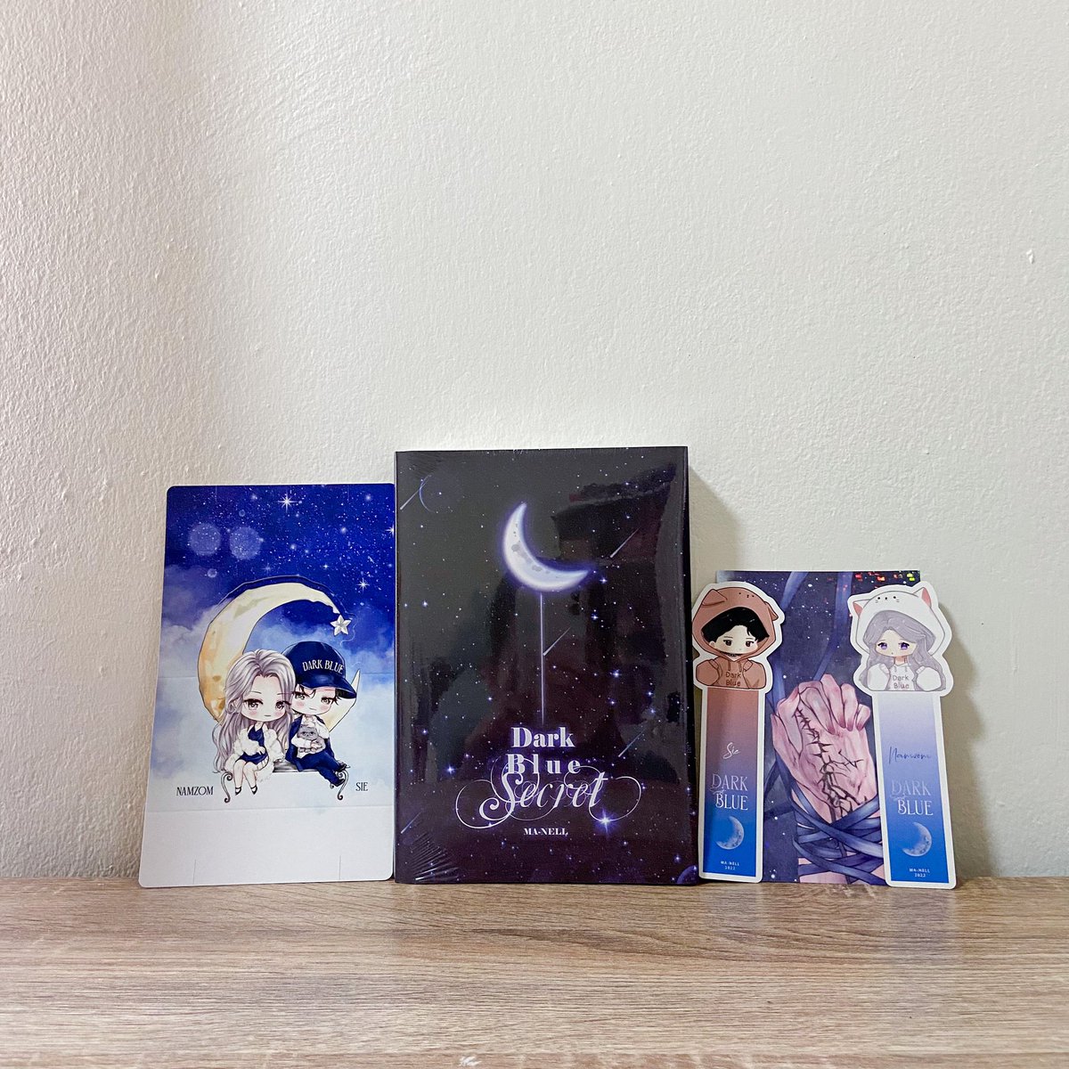 mizlovestore's tweet photo. Dark blue secret ปกอ่อน มือ1ในซีล พรีเมี่ยมs #พร้อมส่ง #manell 

✅ ขาย 760บาท ส่งฟรีj&amp;t/ปก609บาท 
✅line : @278fbrts

 #สี่ส้ม #darkbluesecret 
 #นิยายทำมือ #นิยายทำมือ18 #นิยายหายาก https://t.co/RovSlDTvMT