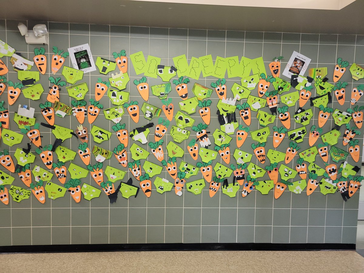 ncjames376's tweet photo. @Freeman_Hawks LOVED listening to Creepy Pair of Underwear &amp; Creepy Carrots by @areynoldsbooks &amp; @itspeterbrown &amp; creating their own creepy undies &amp; creepy carrots this week! 🥕🩲 They ❤️ passing the SO CREEPY wall &amp; seeing their creations! 😍 @GISDTLD #GISDLibraries  #SoCreepy https://t.co/7agmr2ZAs5