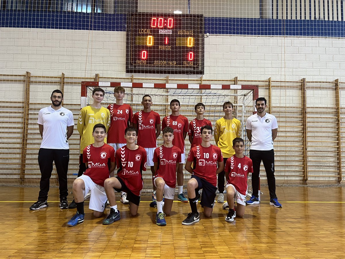 Balonmano Maristas Ademur tweet media