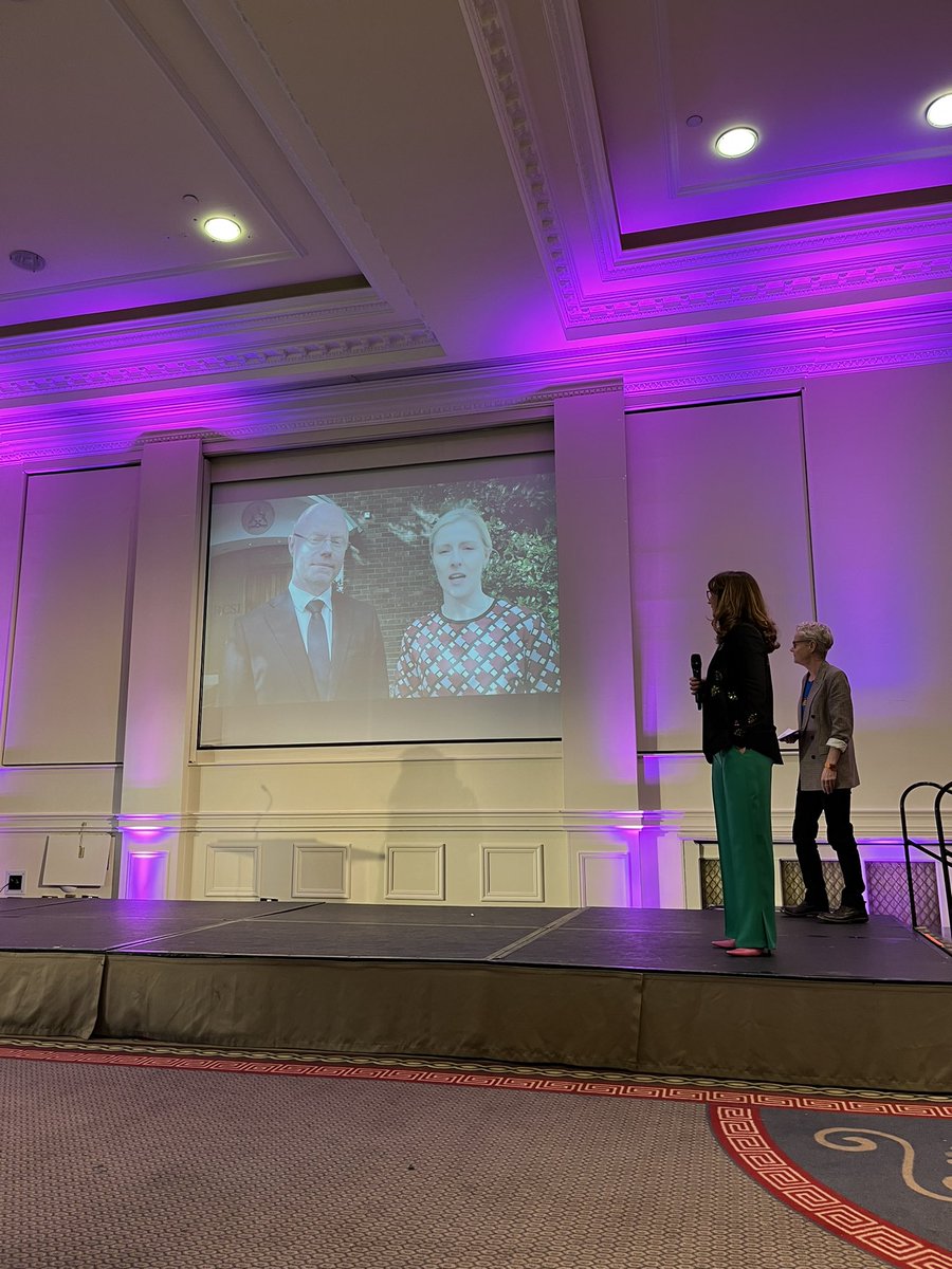 A fantastic message of support from @DonnellyStephen at the Menopause Success Summit with Catherine O’Keefe <a href="/Wellnesswarrio3/">Catherine O Keeffe</a> A groundbreaking Menopause Awareness Campaign &amp; 6 clinics being rolled out here in Ireland before the end of the year. Ireland leading the way 🇮🇪