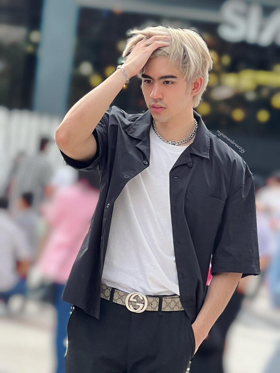 prettybam1a's tweet photo. มาเสยผงเสยผมแบบนี้ก็คือตุยกันยกด้อมนะคะ  ชอบมากค่ะคุณคะ
#dunromch @dunromch https://t.co/gboEYwnZw9