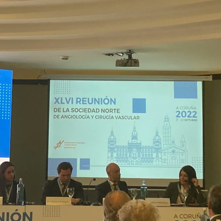 Reunión de la Sociedad Norte de Angiología y Cirugía Vascular.
🔵Ponencias: " Tratamiento de la insuficiencia del sistema venoso superficial."
"¿Podemos hacer algo más con los pacientes con EVC?."
#doctorrial #insuficienciavenosa