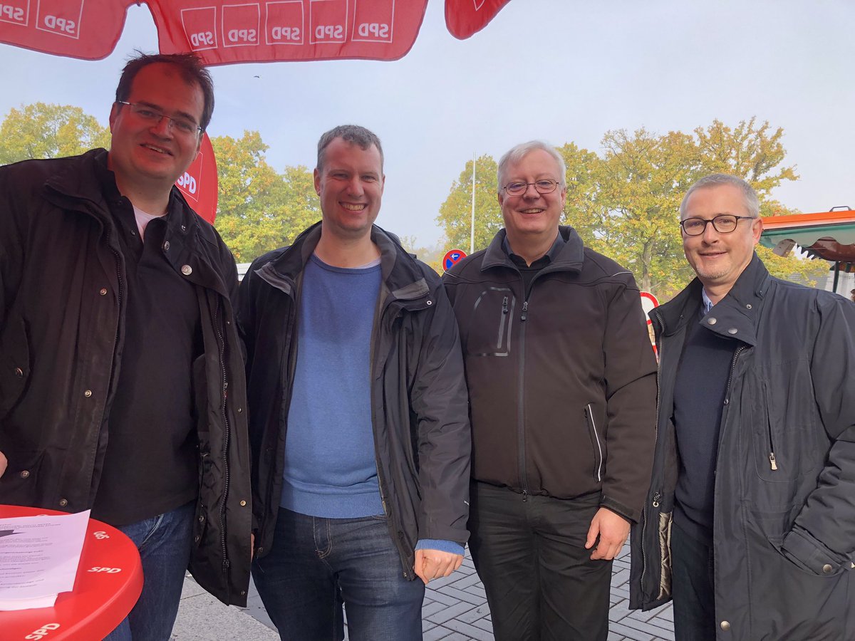 Gute Sache der SPD Sasel mit guten Kaffee und guten Gesprächen!
Einmal im Monat ist sie auf dem Saseler Markt präsent,  zeigt Flagge und steht als Ansprechpartnerin zur Verfügung!
Wichtig für das Vertrauen, gerade jetzt wo wir durch einen harten Herbst und Winter gehen!