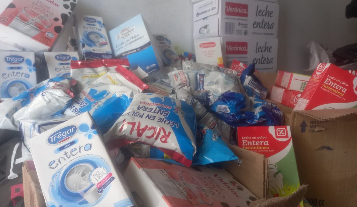 RED92cadadiamas's tweet photo. 🥛🍼 | #InfoRED92 | #Solidaridad | #LaPlata |

La Plata Solidaria recolectó 2 mil litros de leche para comedores

Fue en el marco de la colecta anual “A tomar la leche” que culminó esta semana.

https://t.co/fsQveQYYjt https://t.co/qmGLfUzpjK