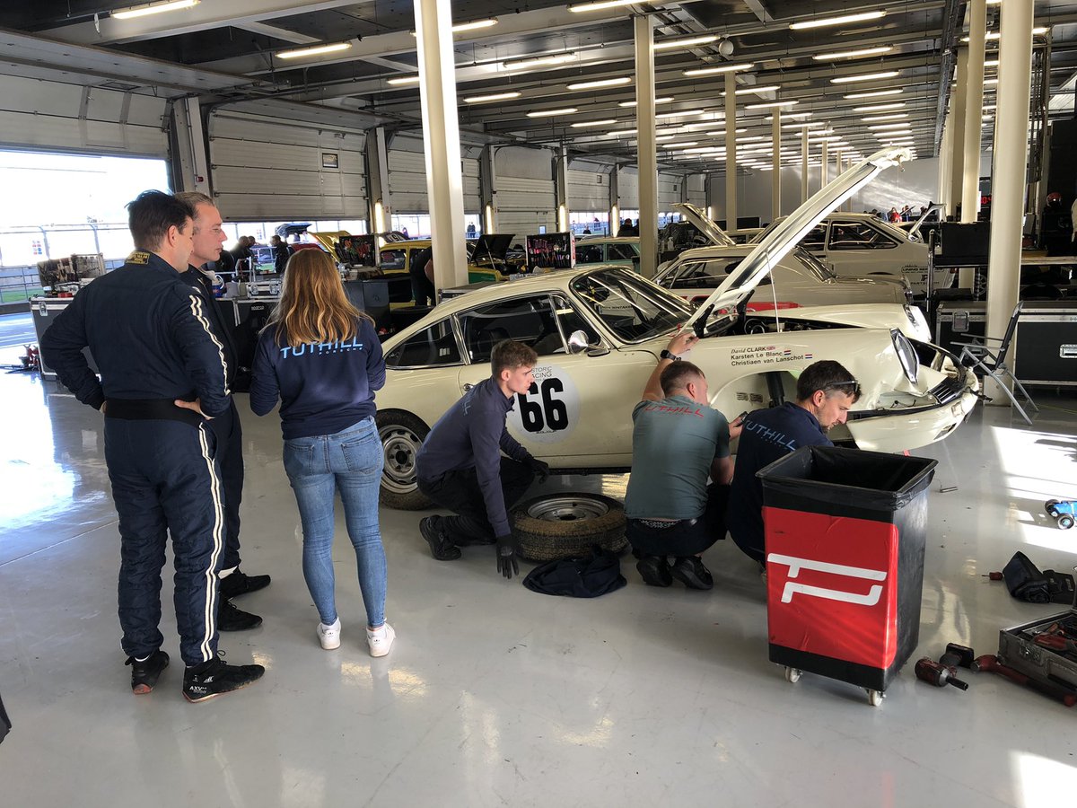 aohereng's tweet photo. It’s how you deal with the issue that counts #teamwork @Tuthill_Porsche @SilverstoneUK #aohe #associationofheritageengineers #classicracing #sustainableskills #apprenticeships @MastersHistoric  skills for a genuinely sustainable future #heritageengineering #ssn https://t.co/9fOl0Mqf3n