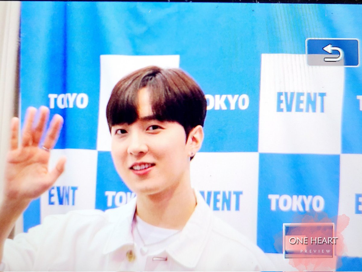 yohain_com's tweet photo. 221022 新宿 K-SQUARE
포토타임 1부  프리뷰❤

#AIN #아인 #アイン
#유안 #ユアン
@AIN8008 @seo_yuan https://t.co/RqQVvVRB7Q