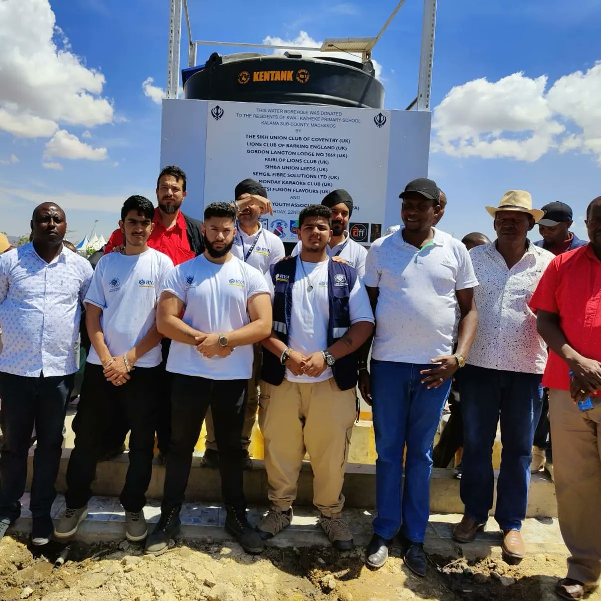 RamgarhiaYouth's tweet photo. Opening of water borehole in Machakos, Kenya.
#sevawithoutboundaries
#sikhsinkenya
#kalasingha
#waterislife https://t.co/0Yvj4O2vr2