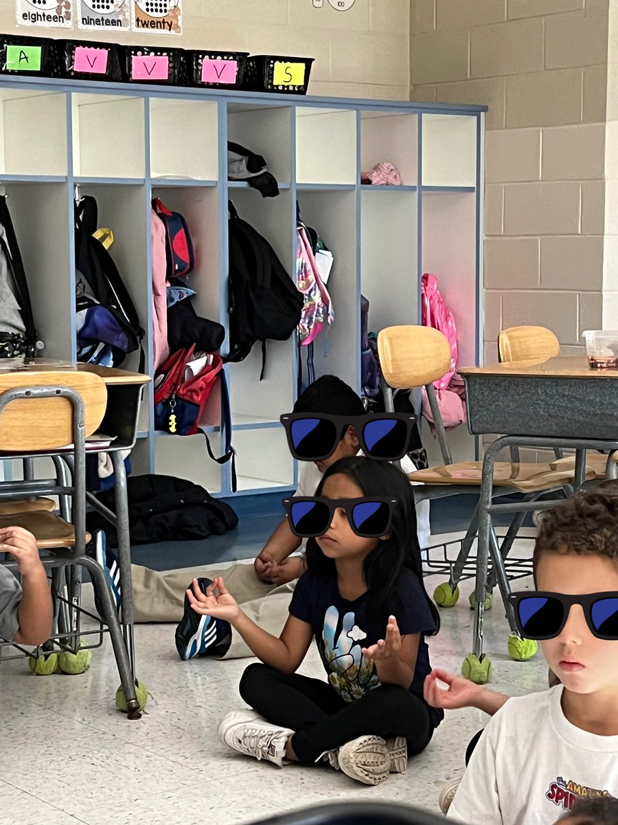 Miss Tornquist tweet media