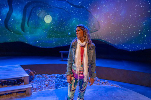HullTruck's tweet photo. Today is your last chance to watch #LadiesUnleashed! We hope the cast &amp; production team enjoy the final shows and look back on their journey with fond memories &amp; the connection of new friendships similar to the characters within the play. 🥂🎭

https://t.co/5rRfd5BUQ1

#HTT50 https://t.co/R3XNWX9hKd