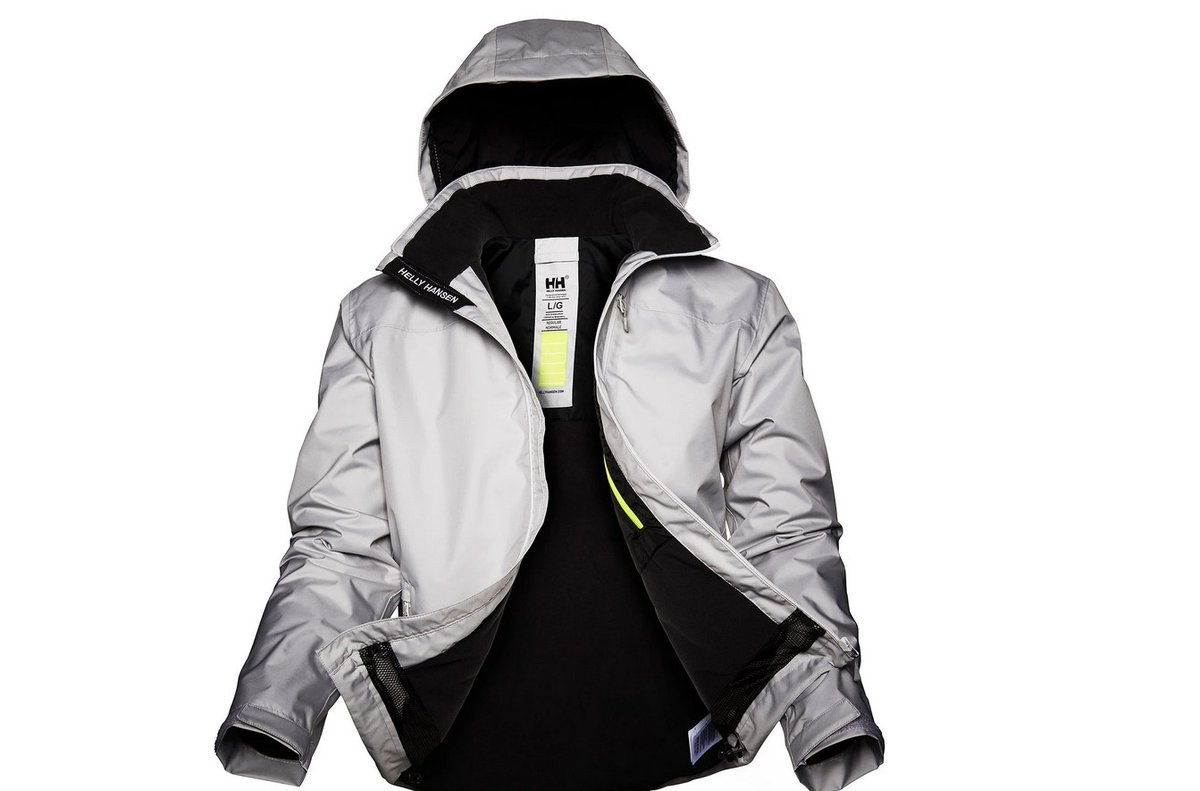 YachtingStore's tweet photo. @HellyHansen New Collection in Store! Abbigliamento uomo, donna e bambino.... Vi aspettiamo! 
@YachtingStore 

#hellyhansen #lagomaggiore #verbania https://t.co/GgjShyXOrC