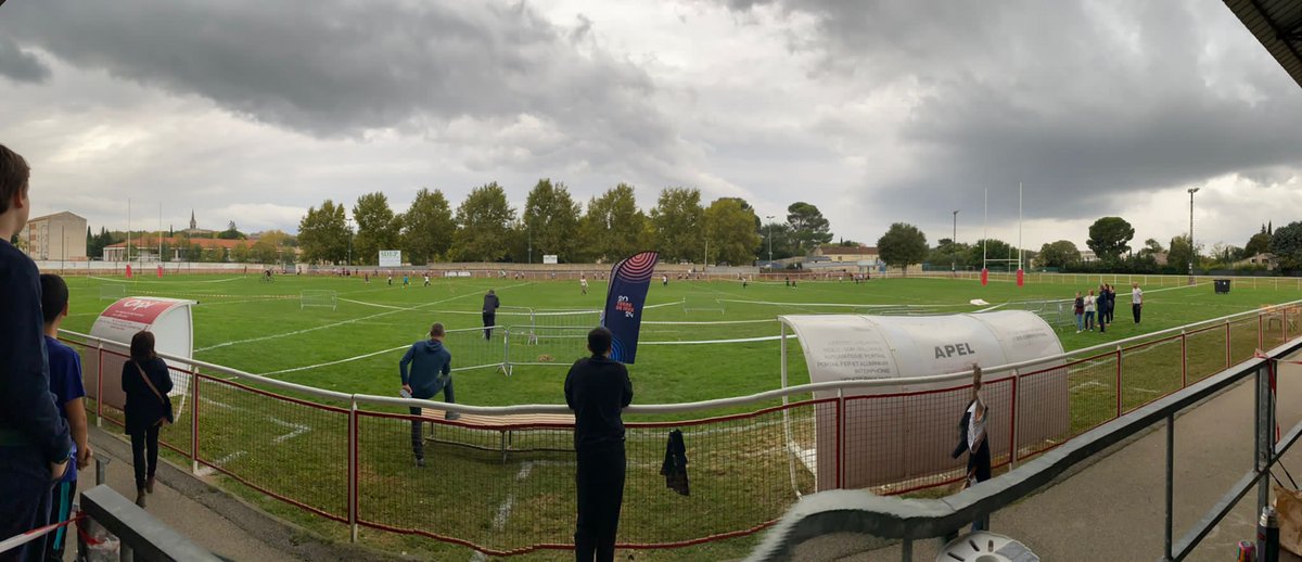 Cross cm2 des Amandiers-6ème 5ème CLG Raspail. Merci aux #professeurs d'#eps et à <a href="/Carpentras84200/">Carpentras</a>. En route pour le #cross départemental <a href="/UNSSVaucluse/">UNSS Vaucluse</a> #generation2024