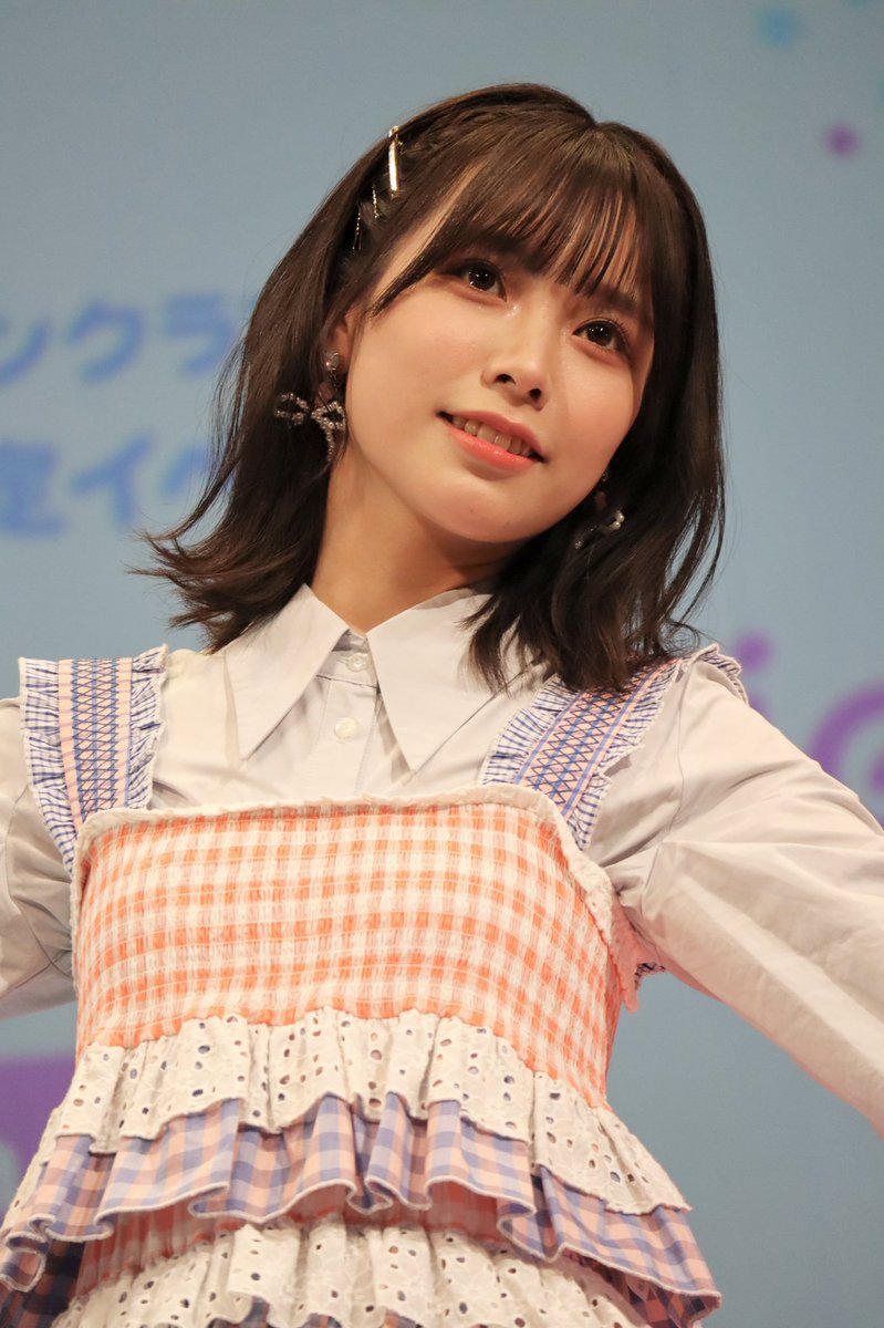 704naoshi704's tweet photo. りーちゃん大阪1部最高だったあああああああ！2列目だからめちゃくちゃ近くて、目が幸せでした😭
近くでお写真撮ることもできて、もう幸せ😭😭😭😭😭

少ししか編集できてないけど、素材が良いと生データでも美しいね！

#Liyuu
#YuUKoiDays
#YuUKoiMemories https://t.co/gf6Wns5oST