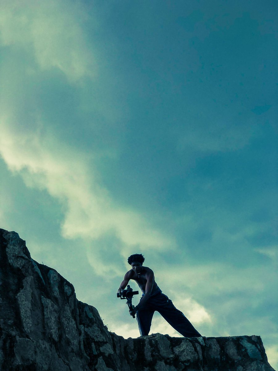 ttif_frvr's tweet image. "THE ART OF SHAPESHIFT"
Seamlessly morphing into as many versions of me as possible in a world of my own making where I can be whatever I want, whenever I want. I've mastered this art so much that I can even be more than one being at any given time.q
I AM THE TRIPSTER