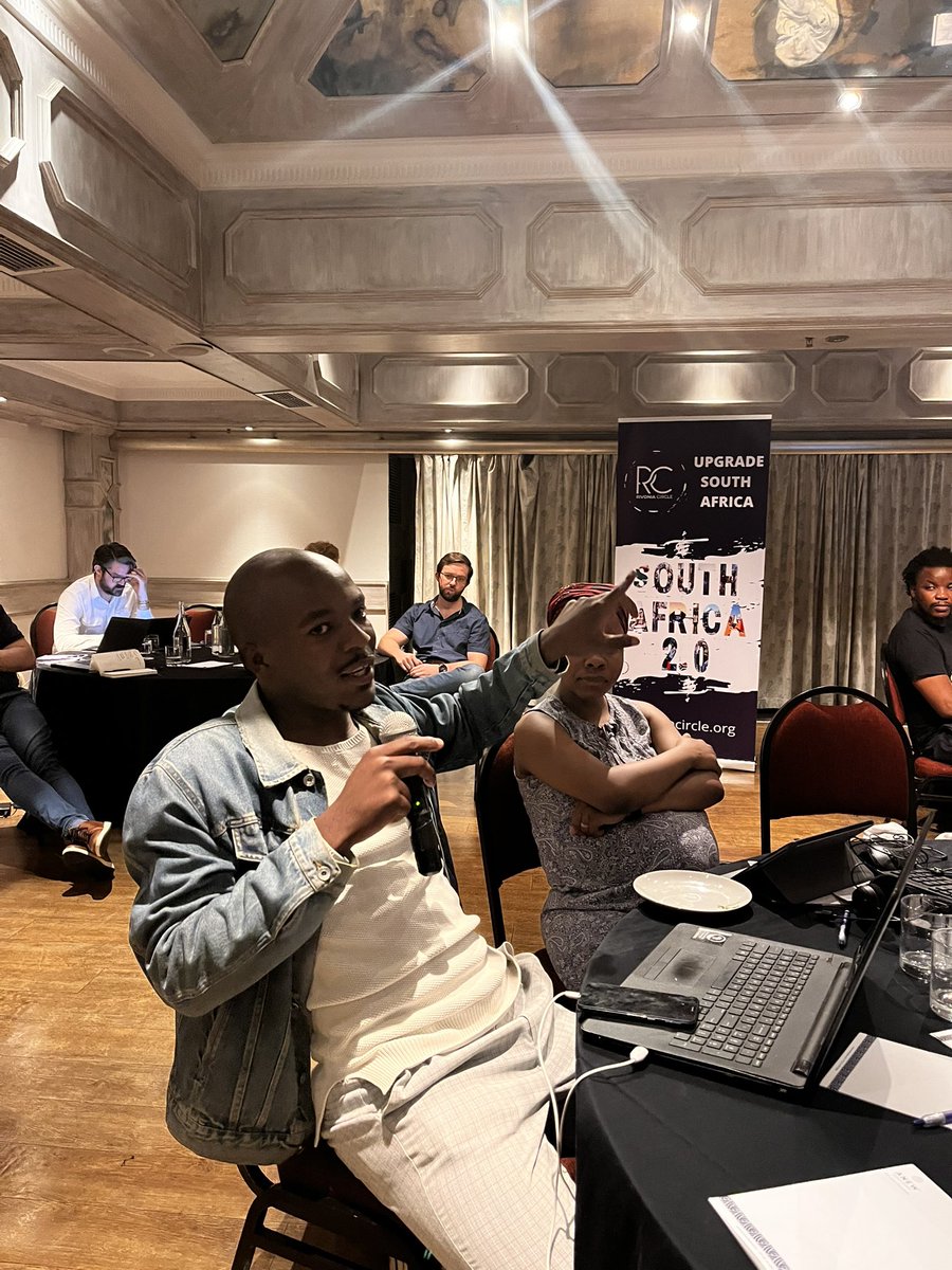 4otune's tweet photo. Day 2 of the #PowerToActHack Special Build

Morning progress being done by the teams who have now managed to start integrating their different solutions https://t.co/mpgug2AsEh