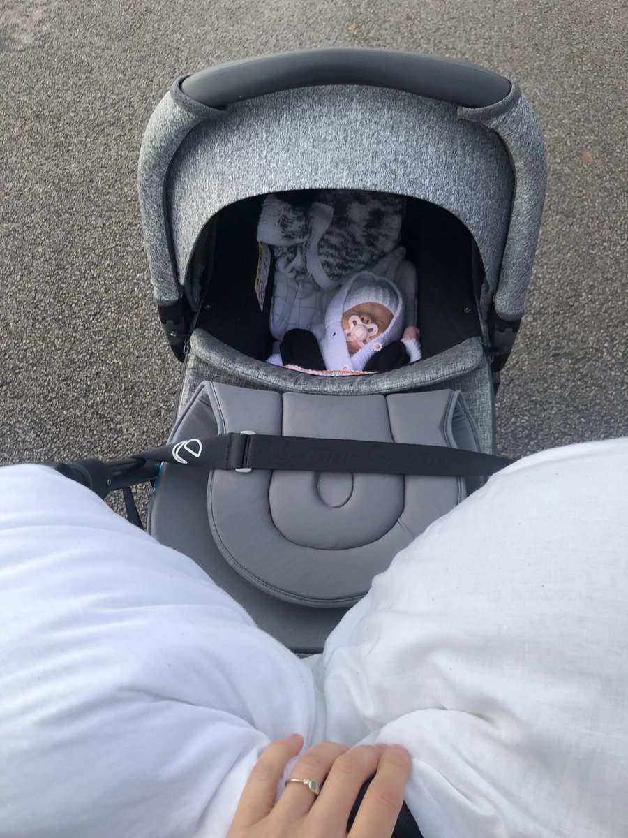 Kathyb3232's tweet photo. Team bubs and mummy yesterday ❤️ https://t.co/vdZ8eV7NBw