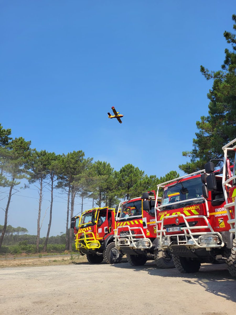 pompiers36's tweet photo. 🔥🚒 À plusieurs reprises durant l’été, ils ont constitué le Groupe d'intervention feux de forêt (GIFF) "Berry" avec le @SDIS_18. Une organisation mise en place depuis 2015 et qui vient de franchir le cap des 25 missions en cette année 2022. https://t.co/ZrHKHJU9JR