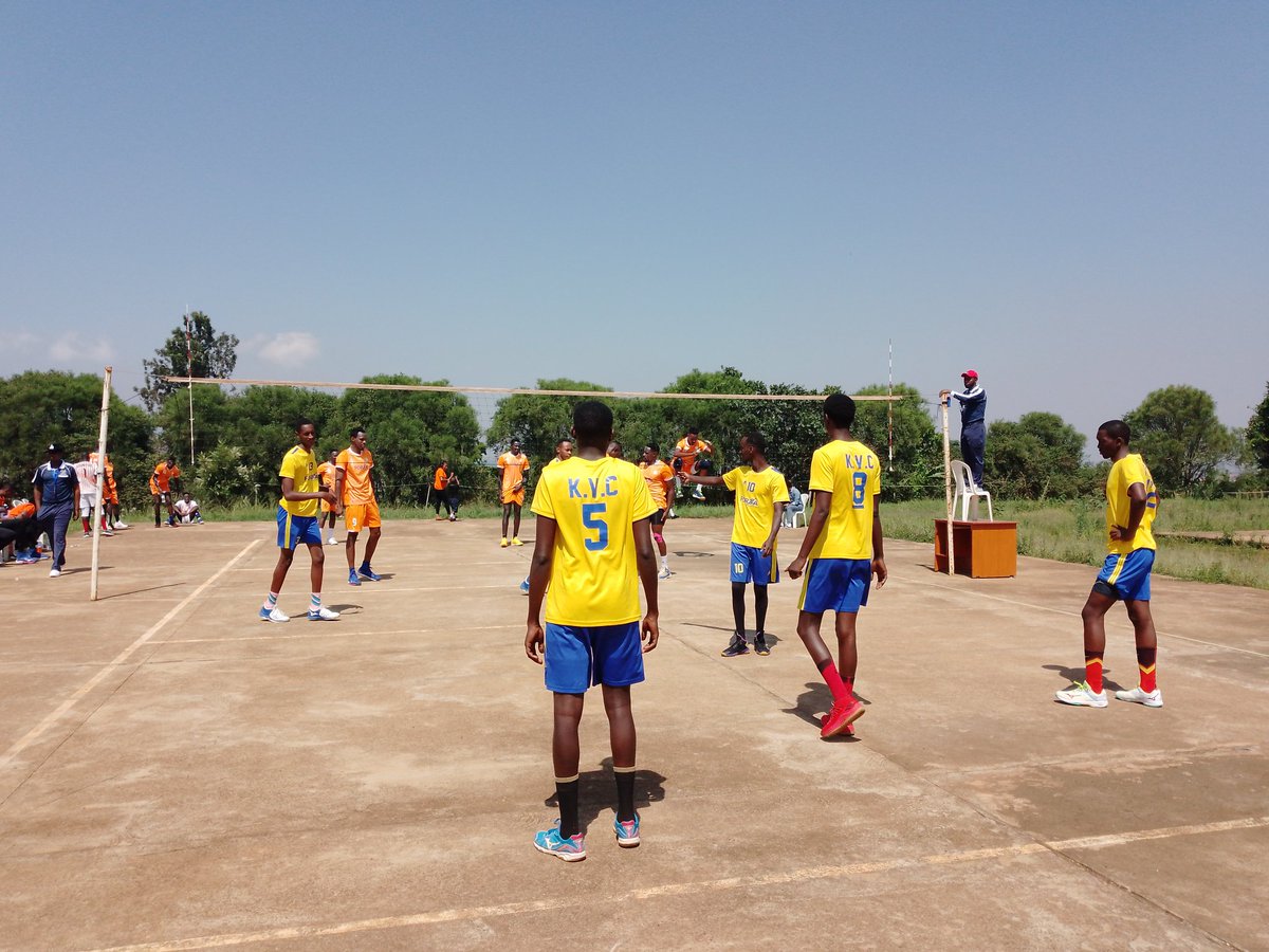 KVC_Capa's tweet photo. The boys are in Game 1 of #RwandaNationalVolleyballLeague Phase II hosted by #APRVBC, against @GisagaraVBC
#KVCcapa💪💪💪
@Rw_Volleyball @Forzzagaming @CityofKigali @InterfaithRda @ruterafernand @SibomanaViateur https://t.co/ItqrbjVbxK