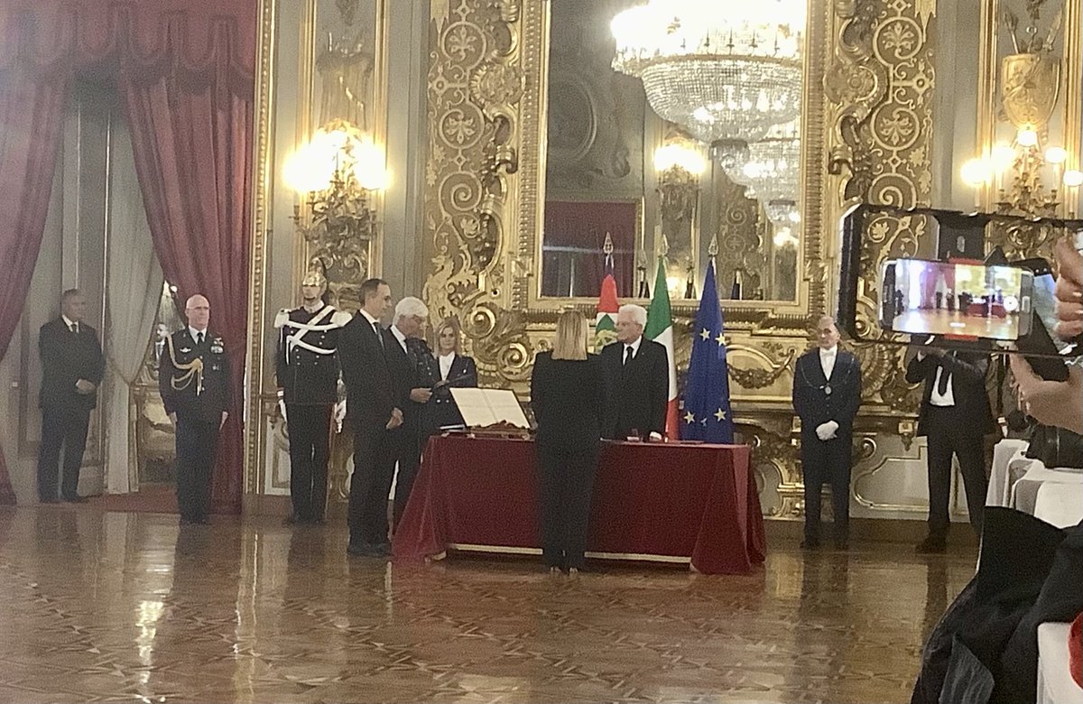 luciano ghelfi tweet media