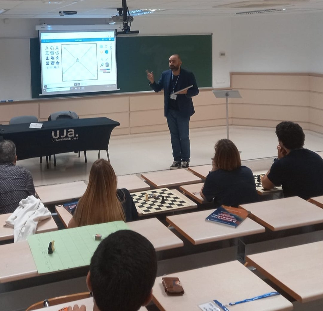 ajedrezquevedo's tweet photo. Glad to share this experience at @CIEB2022 @Ens_bilingue
@ujaen @dipujaen @CTIFMadridSur @FIDE_chess @ECUonline @dcerverao @MIACeduca @educacion3_0 @AytoFuenlabrada
@JosManuGlezGuil @ChessConnectsUs
#CIEB2022 #chess #chessinschools https://t.co/cxaXkplpzh