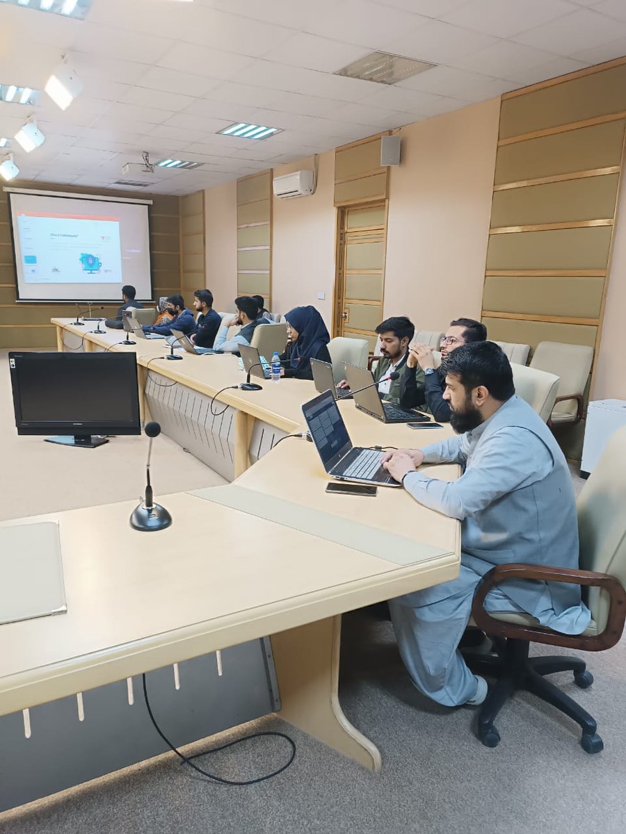 cybersecure_pk's tweet photo. #HappeningNow
Hands-on Workshop of Digital Pakistan Cybersecurity Hackathon 2022 being held at BUITEMS Quetta.
Check the schedule of next Hands-on Workshops at: https://t.co/9SJUbivqvi
#MoITT #Ignite #CSH2022 #IgniteCSH2022 #CSHWorkshops
@IgniteNTF @BUITEMS_edu https://t.co/hq6ZC1AbzY