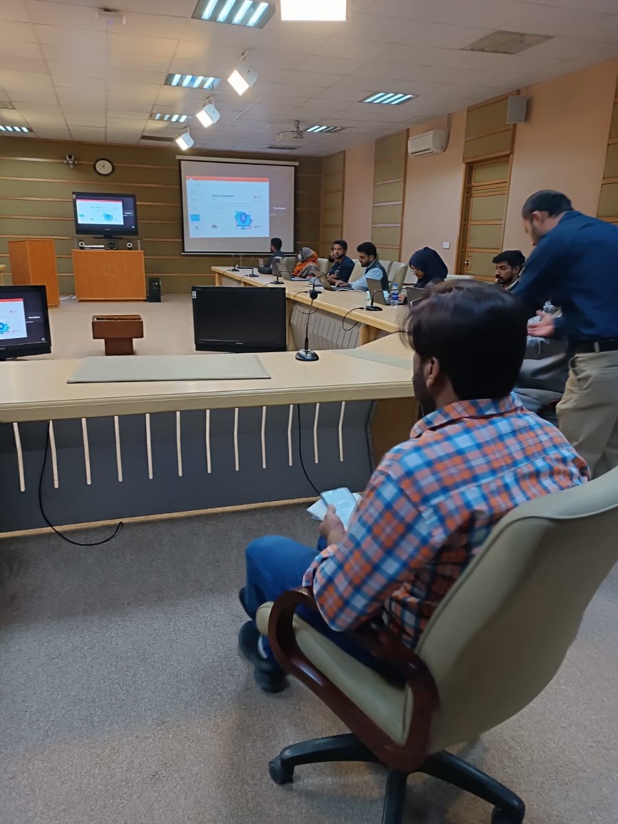 cybersecure_pk's tweet photo. #HappeningNow
Hands-on Workshop of Digital Pakistan Cybersecurity Hackathon 2022 being held at BUITEMS Quetta.
Check the schedule of next Hands-on Workshops at: https://t.co/9SJUbivqvi
#MoITT #Ignite #CSH2022 #IgniteCSH2022 #CSHWorkshops
@IgniteNTF @BUITEMS_edu https://t.co/hq6ZC1AbzY