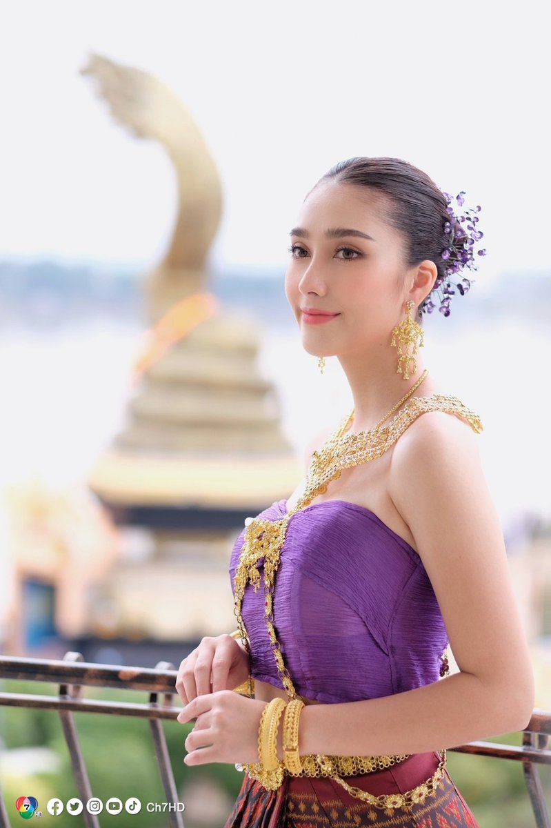 #ฮาน่าลีวิส ร่วม #รำถวายพ่อปู่พญานาค ก่อนปล่อยตัว #โตโน่ ว่ายน้ำข้ามโขง ระดมทุนจัดหา เครื่องมือทางการแพทย์ #OneManAndTheRiver #โตโน่ภาคิน