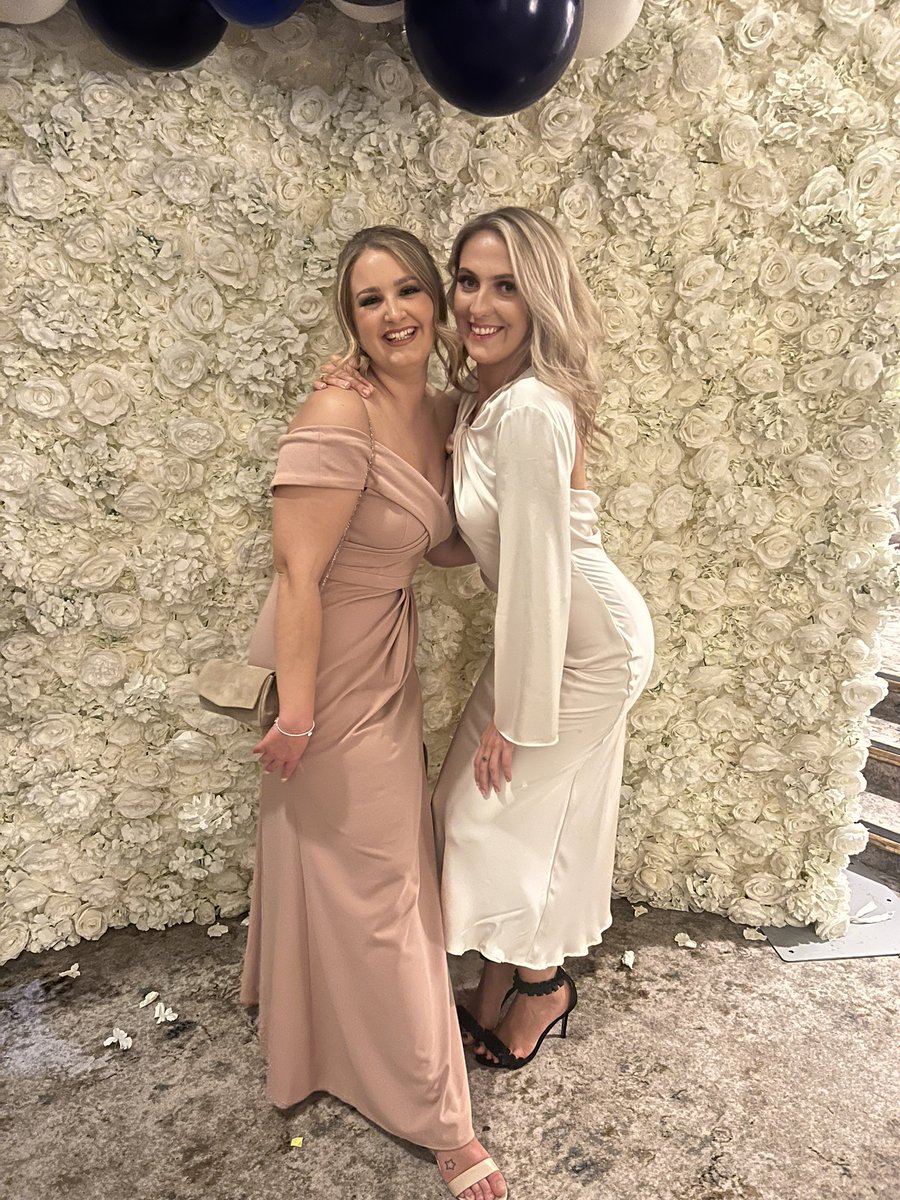 DHutchison_'s tweet photo. Such a great evening last night at the @JLDLeeds ball - so happy all of our hard work paid off!!🥂 https://t.co/4IjDzHGmUH