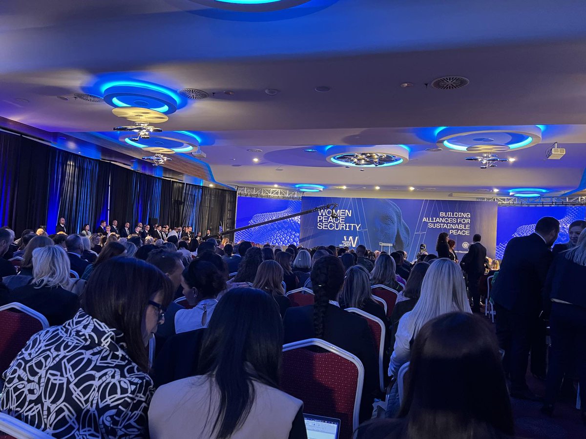 InstitutiD4D's tweet photo. #D4D part of Women Peace Security Forum
#WPSForum https://t.co/1gn6VrsL3g