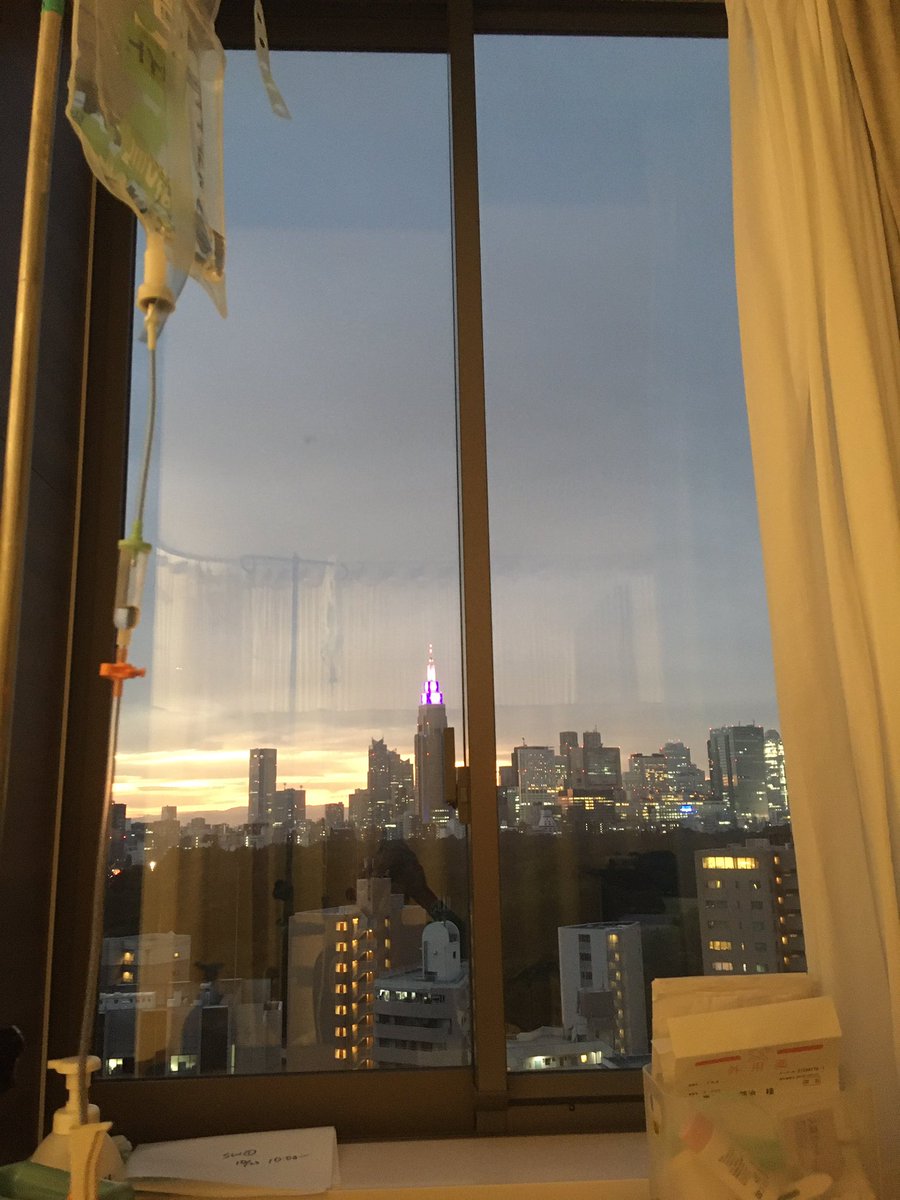 hayamiyaharu's tweet photo. 悪性リンパ腫の検査で入院中。すぐに退院するけどな！ https://t.co/Iuht7xWmKK