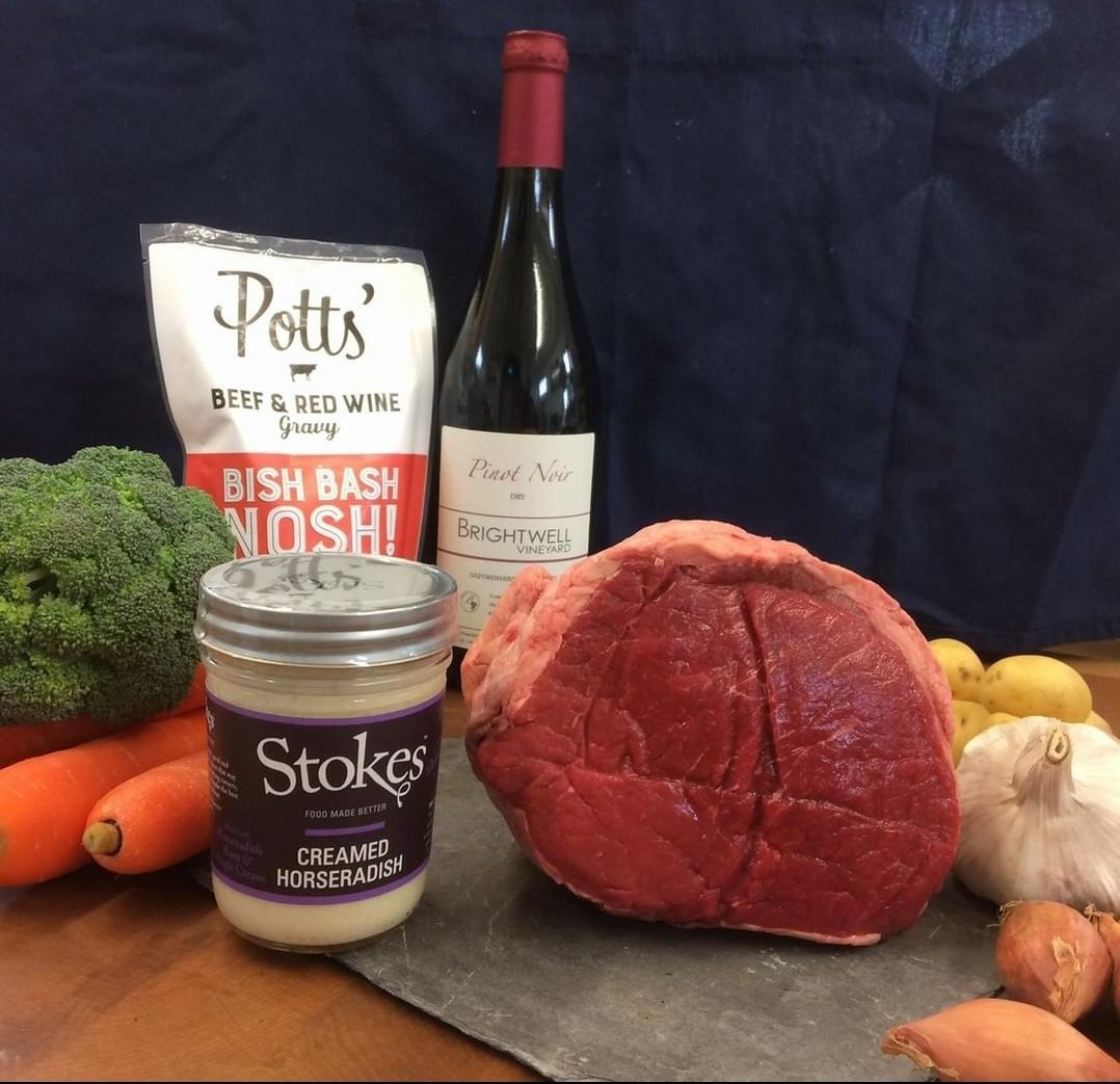 BuckmoorendFarm's tweet photo. Roast season is officially here! Come and grab yourself a homereared roasting joint and plenty of fresh delicious veg ready to cosy down with tomorrow! We're here until 4pm. #roastdinner #autumnvibes #supportlocal #homegrown #Homereared #chilterns #farmshop https://t.co/Rxzs53hkjA