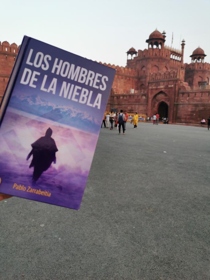 Viajemos este fin de semana… 

Al Fuerte rojo de Delhi, India.

Nunca renunciéis a vuestros sueños.

Mil gracias, <a href="/adriuss27/">Adriana</a>