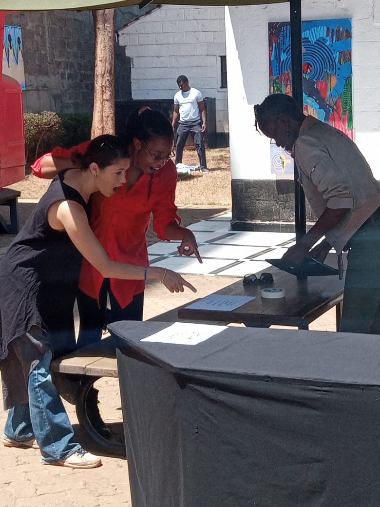 GoDownArts's tweet photo. The @PlacemakingNBI team is here!!! Placemaking is all about interweaving culture into urban sustainability in public spaces. Thanks for the support guys! Suzanne Mieko of @dreamkona_ke @ticah_ke &amp; @otiesaka @mbugua_mk @RehemaKabare @joy_mboya @DeborahWanjugu https://t.co/xkRaXIsX1C