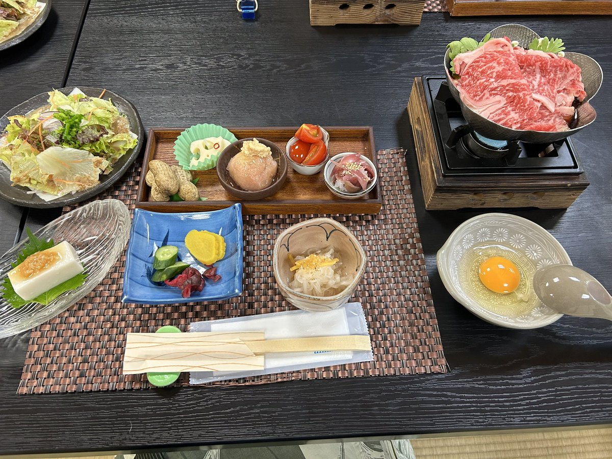 yuzu100's tweet photo. 夕飯 https://t.co/pZAy6s4rPw