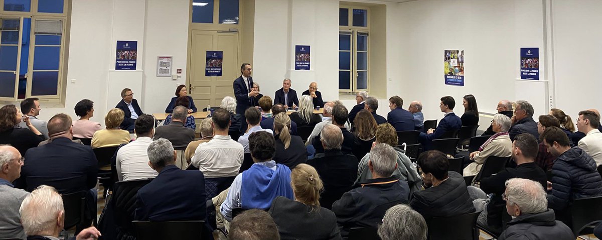 « Retour au pays » de #Savoie pour retrouver <a href="/lesRepublicains/">les Républicains</a>  à l’occasion de la venue de mon ami <a href="/BrunoRetailleau/">Bruno Retailleau</a>. J’assisterai aux réunions des candidats à la présidence de notre mouvement avec les mêmes questions: rassemblement; respect; une écologie humaniste; l’europe …