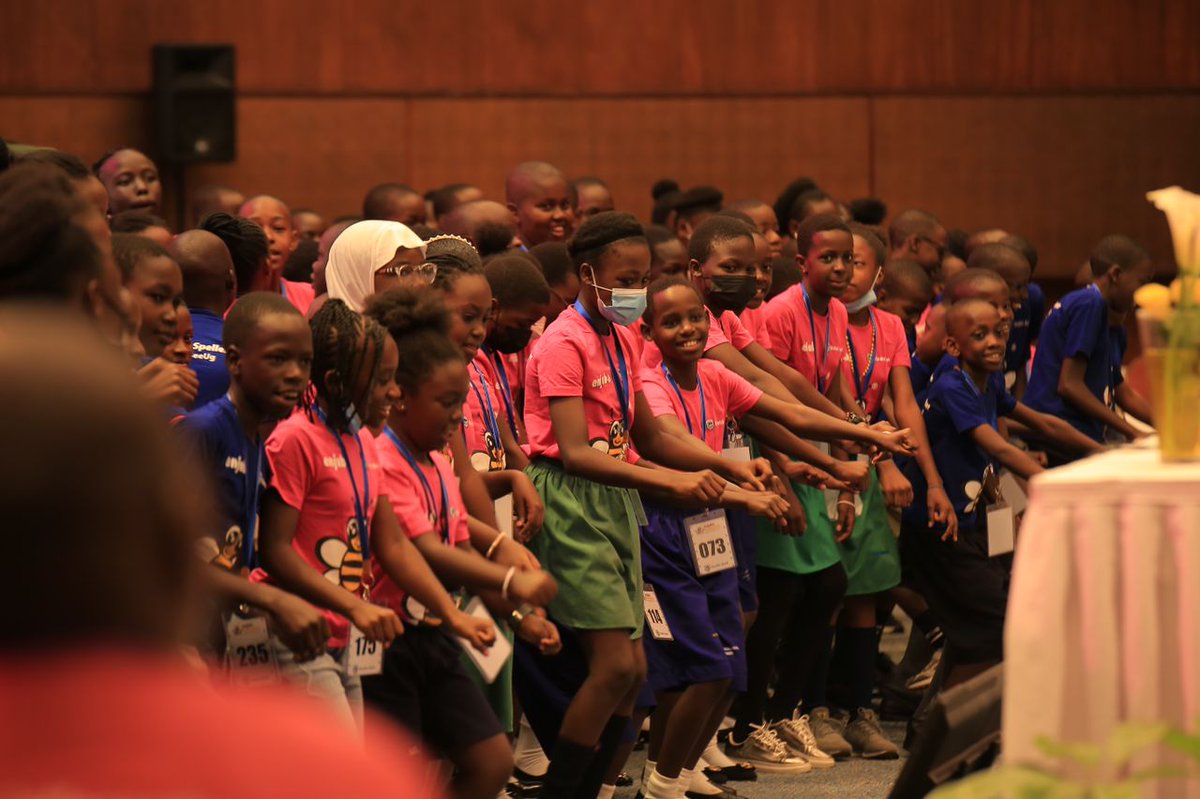 enjuba1's tweet photo. Because they are #Woke bees 🐝
@stanbicug @CivsourceAfrica @LEARNING_FRIEND @DwonaInitiative @SerenaHotel @UMCVictoriaHosp @UWamboze @AaronKirunda https://t.co/iWyhhV4bfL