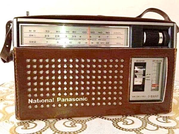 BakhtYousafzay's tweet photo. Community radio is when local people produce and broadcast their own programs and participate in operating the station. It is community space for people to meet and collaborate. It is extraordinarily fun and often life-changing. #Research #Community_Radio https://t.co/tsB81zT0ze