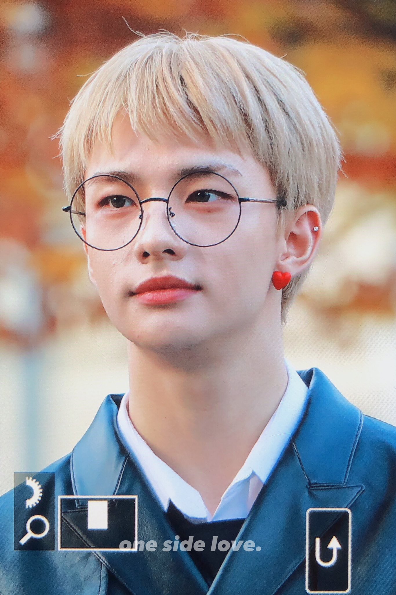 𝙤𝙣𝙚 𝙨𝙞𝙙𝙚 𝙡𝙤𝙫𝙚. on X: 𝙤𝙣𝙚 𝙨𝙞𝙙𝙚 𝙡𝙤𝙫𝙚. on X: