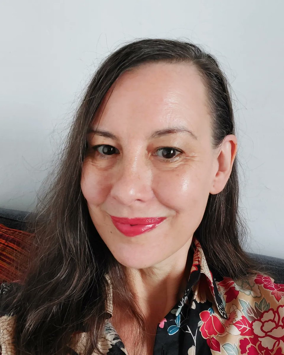 emma foster tweet media
