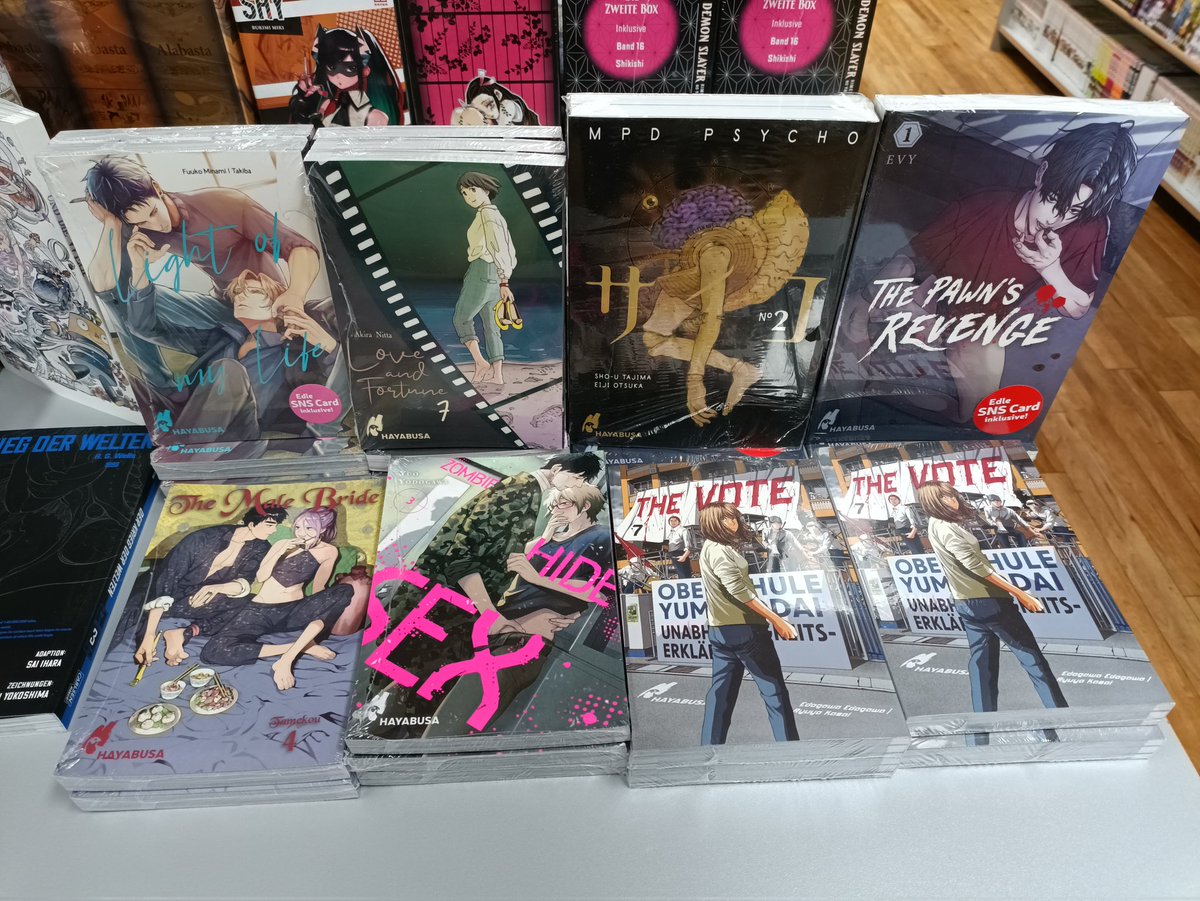 ComicPlanetOS's tweet photo. Die neuen Manga von @HayabusaTweets sind da.
#mpdpsycho #themalebride #thevote #zombiehidesex https://t.co/35jRY1GHHx