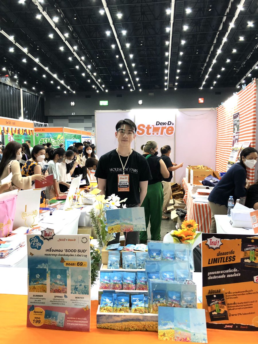 tornokandcourse's tweet image. พิกัดบูธ 5 Dek-D’s Store ค่ะ 🫶🏻
#dekdtcasfair
 #DekDArtFandomFair