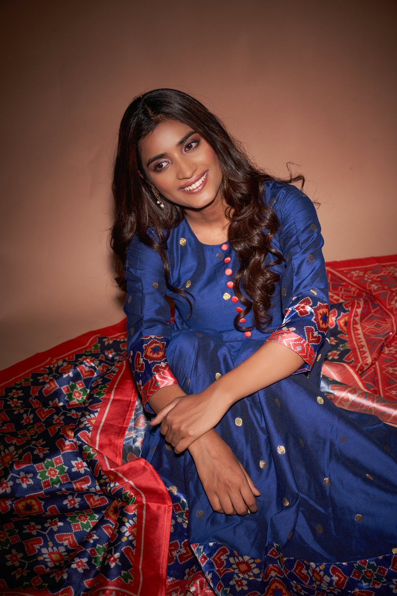 ManyaSinghMI's tweet photo. धनतेरस की ढेर सारी शुभकामनाएँ ✨🙏
May this Dhanteras be prosperous and blissful for everyone ♥️
.
.
.
.
.
.
#ManyaSingh #ManyaFans #ManyaFam #ManyaArmy #Manyians #BiggBoss #BiggBoss16 #BB16 #BiggBossHouse #HappyDhanteras #dhanteras2022 https://t.co/6sMz27wicY
