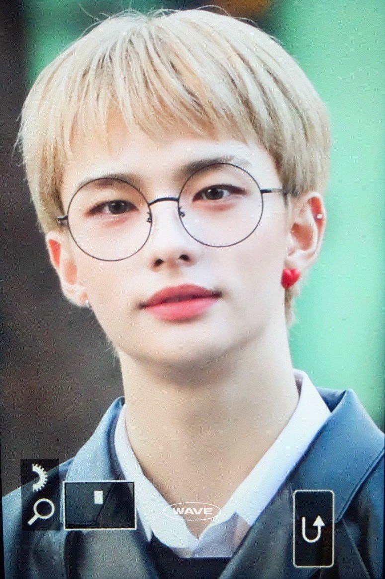 wave0320's tweet photo. 221022 #현진 #HYUNJIN #StrayKids https://t.co/U90DQEz8bK