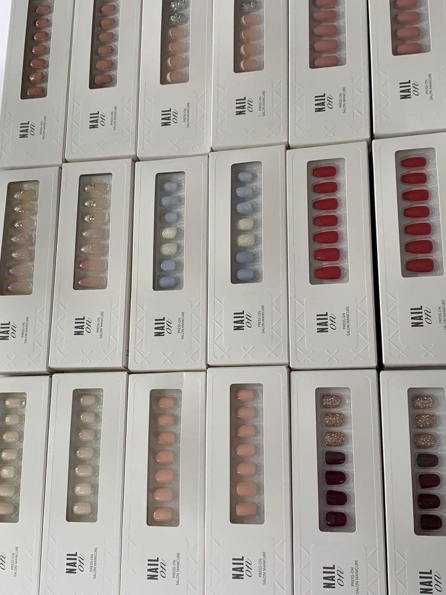 SamRiding's tweet photo. Salon quality nails and lashes at https://t.co/3g08UkQyeZ 

#LoveMeAmora #halloweenspecials #loyaltypoints #vegan #koreansilk #salonquality #pressonnails #clusterlashes #treatyourself #youdeserveit https://t.co/soKoo6MLXK